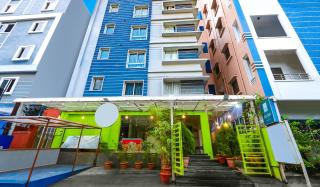 Hotel Blue Dawn Gachibowli, Near DLF Cyber City - Gachibowli - 0