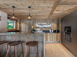 Chalet de luxe avec piscine et espace jeux, proche centre de Megève - FR-1-569-140 - Megève - 5