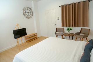 RQ Phuket Patong Beach by Collection O - 5