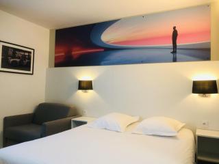 Hotel The Originals Bernay Acropole - Bernay - 6