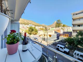 Sea Point 2-Bed Designer Pad with Rooftop Pool - 1