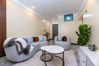 classy executive one bedroom apartment which offers luxury and comfort which features of luxurious amenities in kilimani - Nairobi - 9