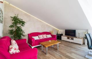2 Bedroom Lovely Apartment In Hvar - Hvar (Lesina) - 8