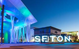 Basement Suite in Calgary - Short Drive to Banff - 1