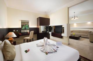 Royal Hotel Tretes - Prigen - 5