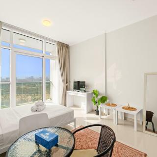 Damac Hills Carson A Monthly Stay - Pay 28, Stay 30 - 5