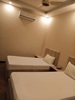 Holiday One Hotel & Suites - Karatschi - 5