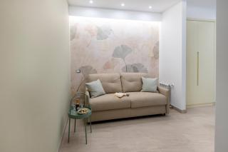 Lucky House Sorrento - 1