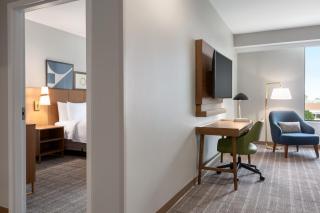 Staybridge Suites Montreal Airport - St-Laurent by IHG - Montreal - 6