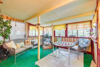 Heathsville Home with Sunroom Less Than 10 Mi to Beach! - Heathsville - 8
