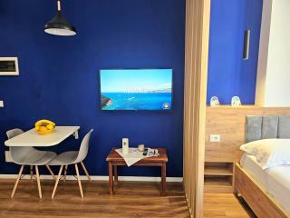 Blue Studio, Modern & Beachfront - by BETA Premium - 1
