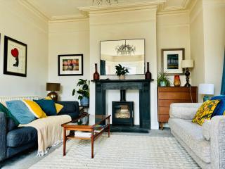 Spacious Family & Pet-Friendly Belfast - Belfast - 9