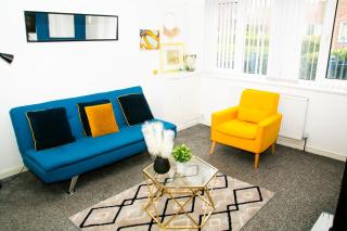 Sleeps5-FreeWiFi-SmartTV-Netflix-FamilyFriendly - Birmingham - 0