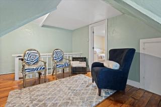 4 Bedroom 3 Story Townhouse with Free Parking - Milwaukee - 3