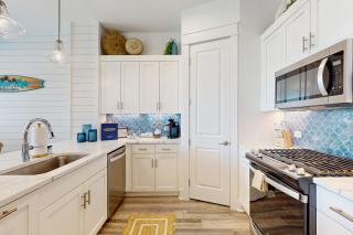 The Good Life - Port Aransas - 1