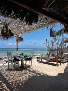 Pili Pili Beach House - Jambiani - 3