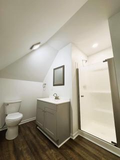 Cozy 1BR Retreat - Private - Near City - 5