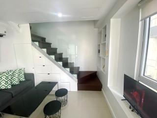 Fort Victoria 2 BR in the City - Manila - 9
