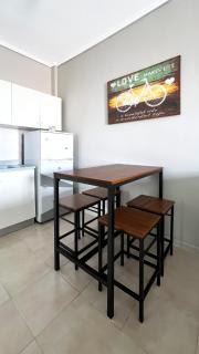 Rona Vista Suites cozy veranda - 3