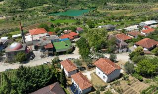 Villa Dario Guesthouse - Berat - 3