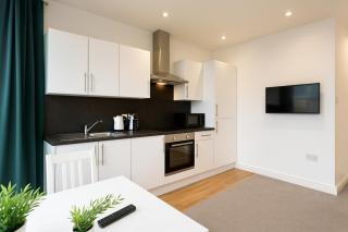 Stylish Modern Apartment For Up To 4 Nr CityCentre - 8
