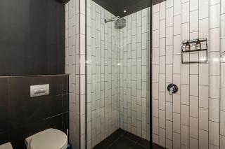 Luxury Stay in Woodstock - 7