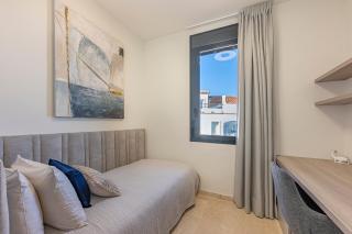 ELZE Panoramic Sea View Luxury Apartment - Mijas Costa - 3