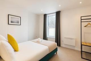 2 Bedroom Apartment Near City Centre, Uni & Parks! - Cardiff - 3