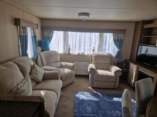 Dsmercer caravan sealands - 5