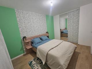 grand appartement 2 pièces en résidence - Jouy-le-Moutier - 6
