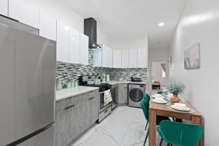 Sage Stay- Modern 2BR Apartment - Sleeps 6 - 25 Min to NYC - Union City - 5