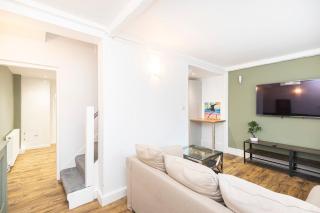 Modern 4 bed & 4 En-suite City Centre with Parking - Southampton - 3