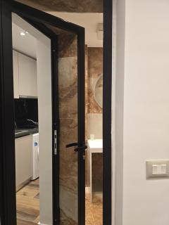 Azurè 2-Apartments Stay - Tirana - 9