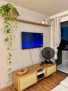 Aconchegante, completo e ótima localização - 8