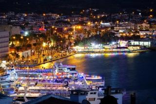 Çeşme Minerva Port Hotel - Çeşme - 8