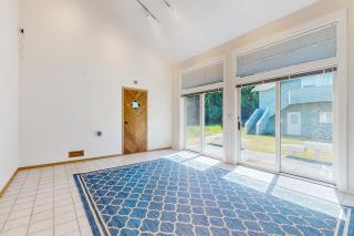 Water's Edge at Dines Point - 2