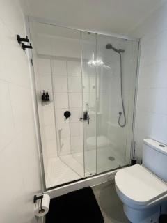 Cómodo alojamiento a pasos del metro - 8