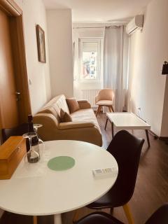 Apartment Katja - Belgrado - 0