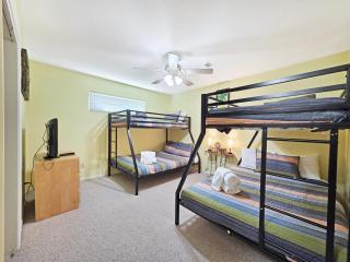 Beachy Keen by Bolivar Escapes - Crystal Beach - 1