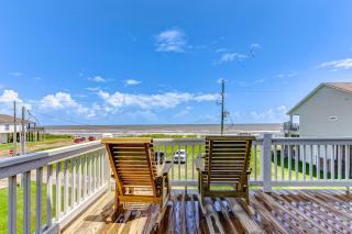 Bikinis & Martinis by Bolivar Escapes - Crystal Beach - 6