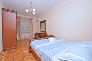 Vernisage Extra 3bdr Apt - Erevan - 8