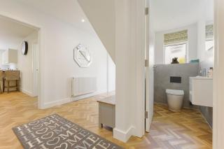 Stunning 4 Bed Home, 3 mins to Sandbanks Beaches - 7
