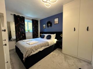 Shaw House - Hot Tub, Sauna, EV - Swindon - 4