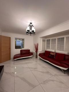 Spacious & Stylish Epsom House - Near the Downs - Kingswood Warren - 8
