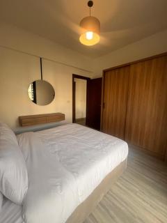 Brand new Modern 2BR Lakeview Apartment - Madinaty - 3