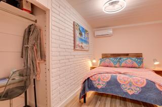 6 Mi to Siesta Beach Outdoor Oasis with Hot Tub - Sarasota - 4