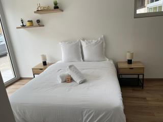 L Etape Châtillonnaise center private parking - Châtillon-sur-Chalaronne - 9