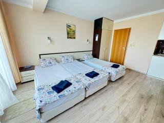 Pomorian Pearl - Pomorie - 2