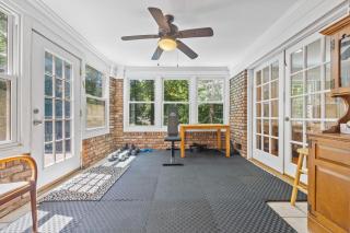 Spacious Buckhead Family Escape - Big Backyard - Atlanta - 2