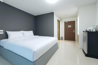 Siam Rama9 Hotel - 8